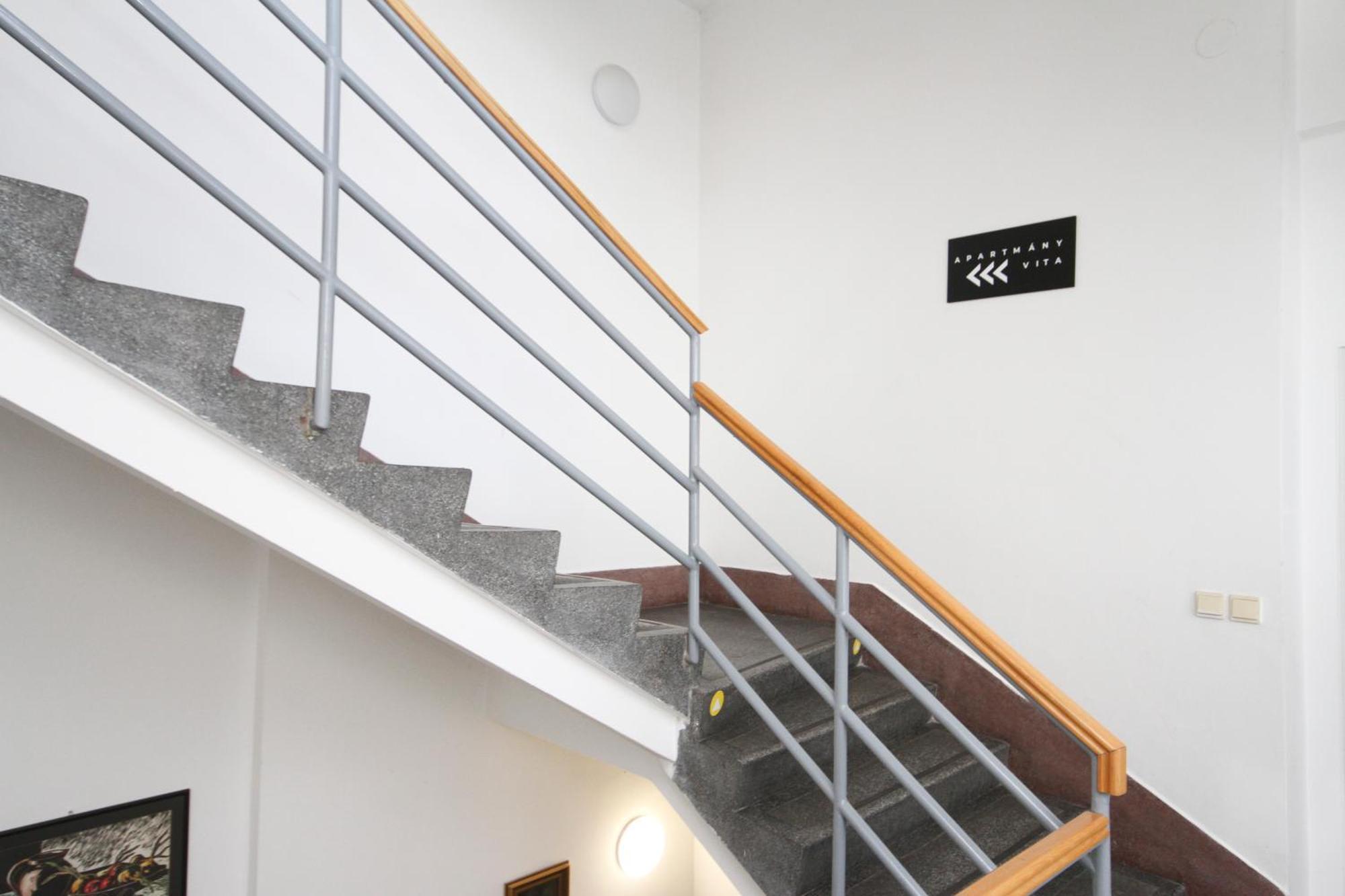 Apartman Vita Deluxe Trencin Luaran gambar