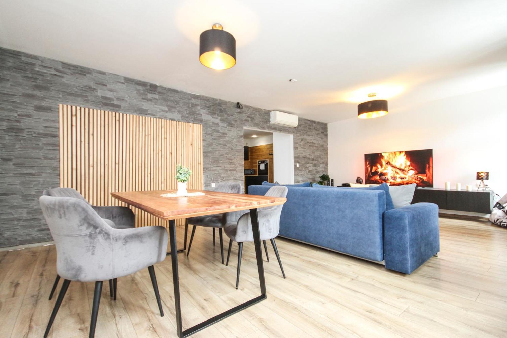 Apartman Vita Deluxe Trencin Luaran gambar