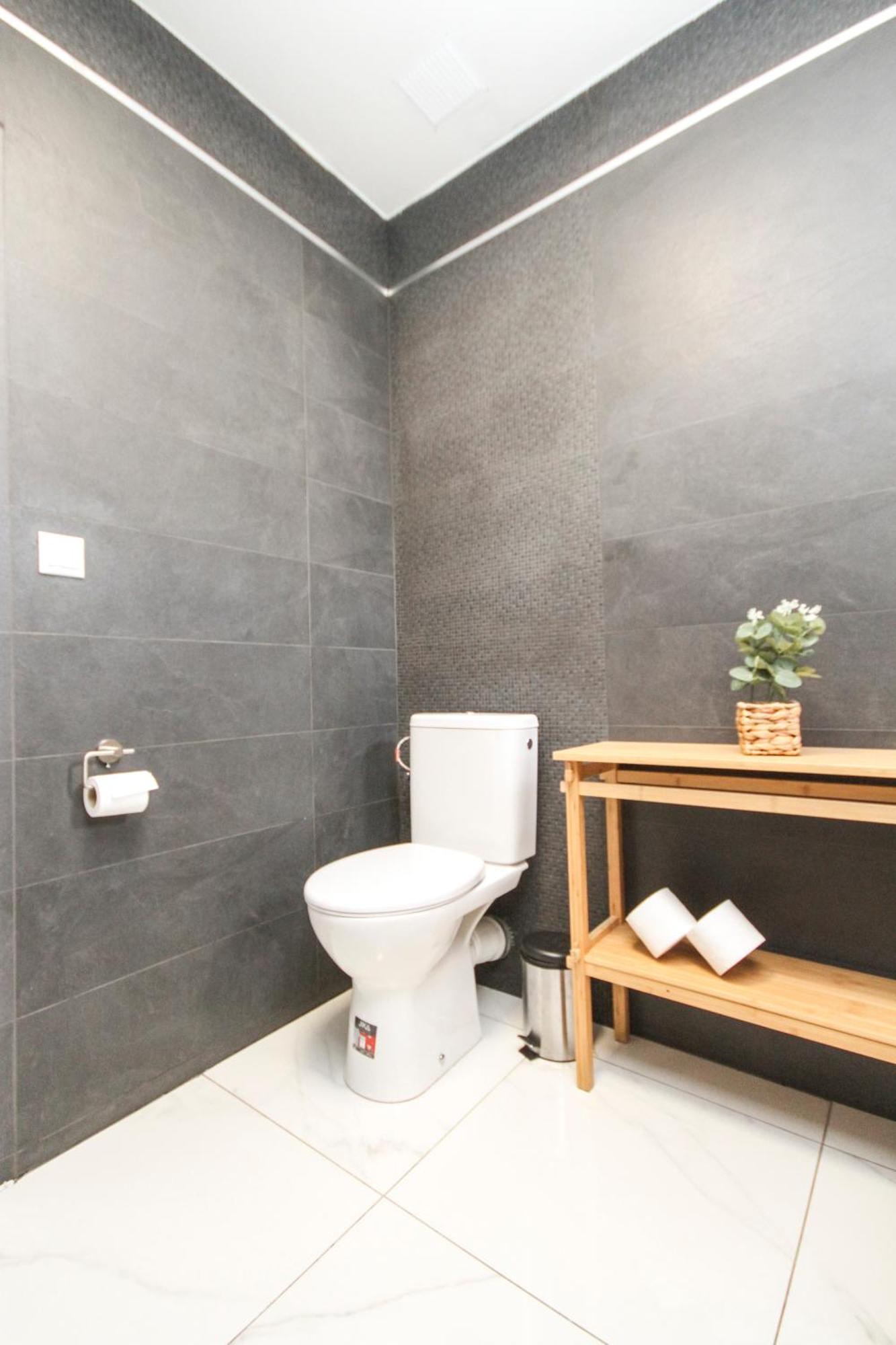 Apartman Vita Deluxe Trencin Luaran gambar
