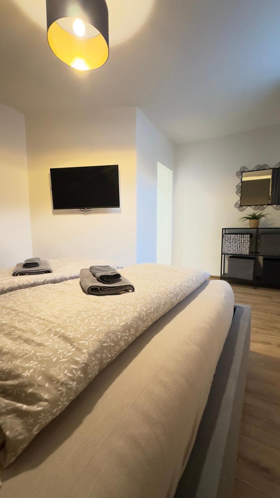 Apartman Vita Deluxe Trencin Luaran gambar